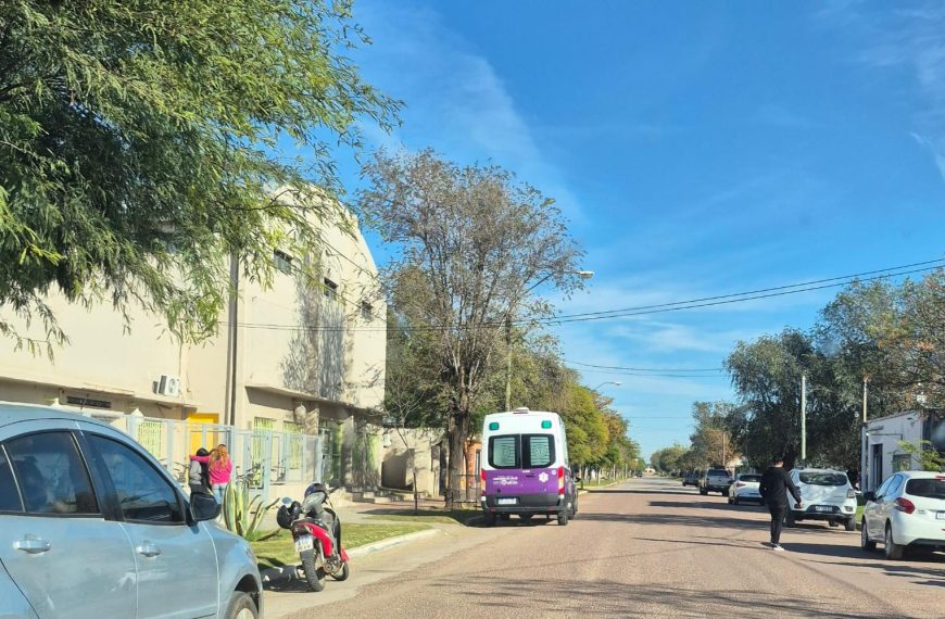 La Fiscalía de Estado denunció a un grupo de personas que invadieron con violencia en la escuela de Buena Esperanza y causaron daños