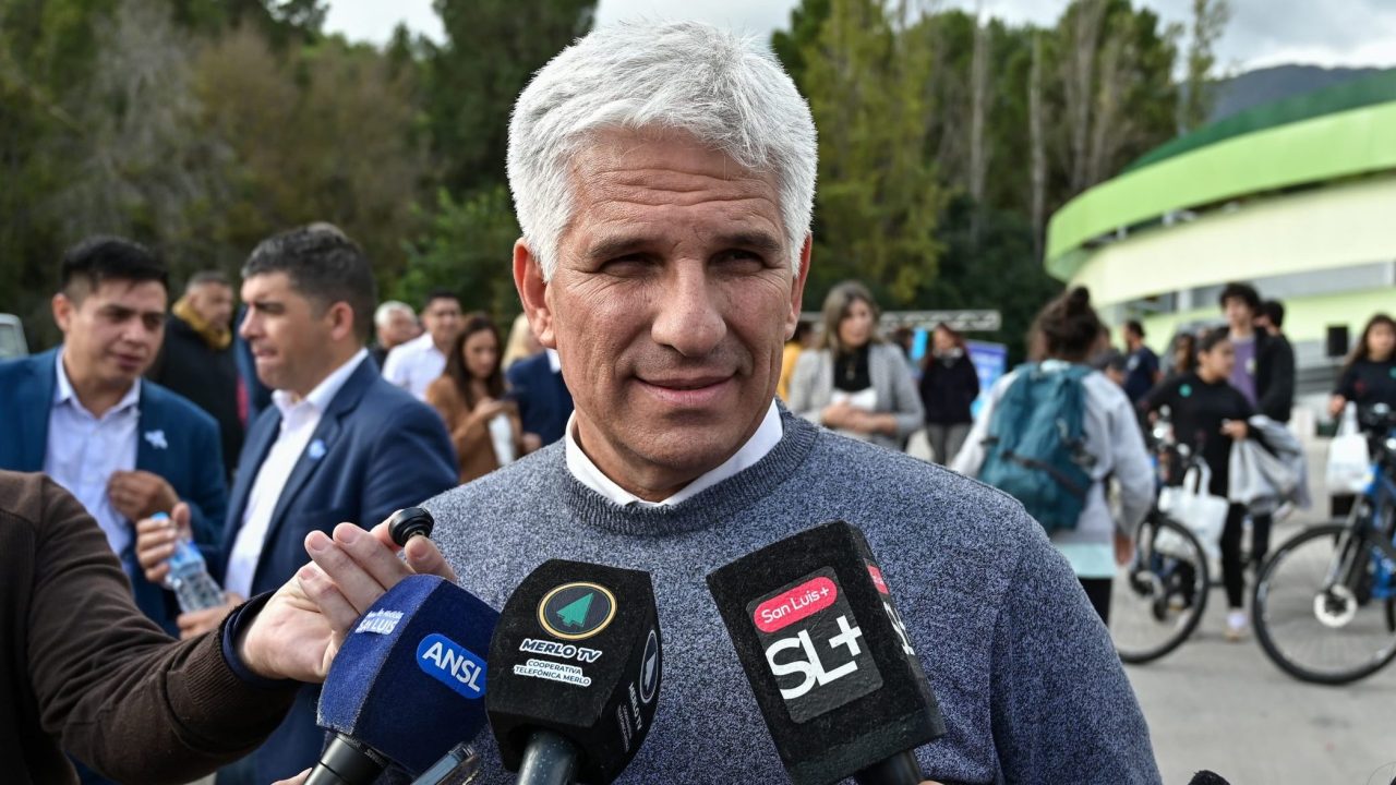 Poggi suspendió sus actividades públicas de hoy