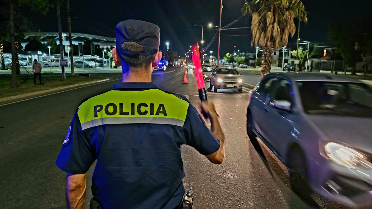 Refuerzan operativos de seguridad vial por el Día del Amigo en toda la provincia