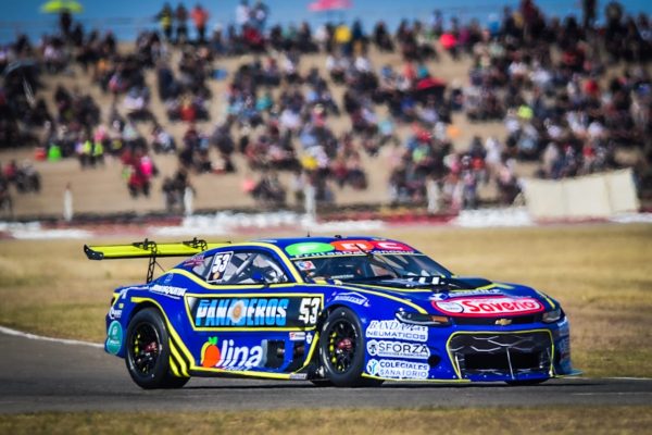 El TC vuelve a girar en un ‘Rosendo Hernández’ renovado