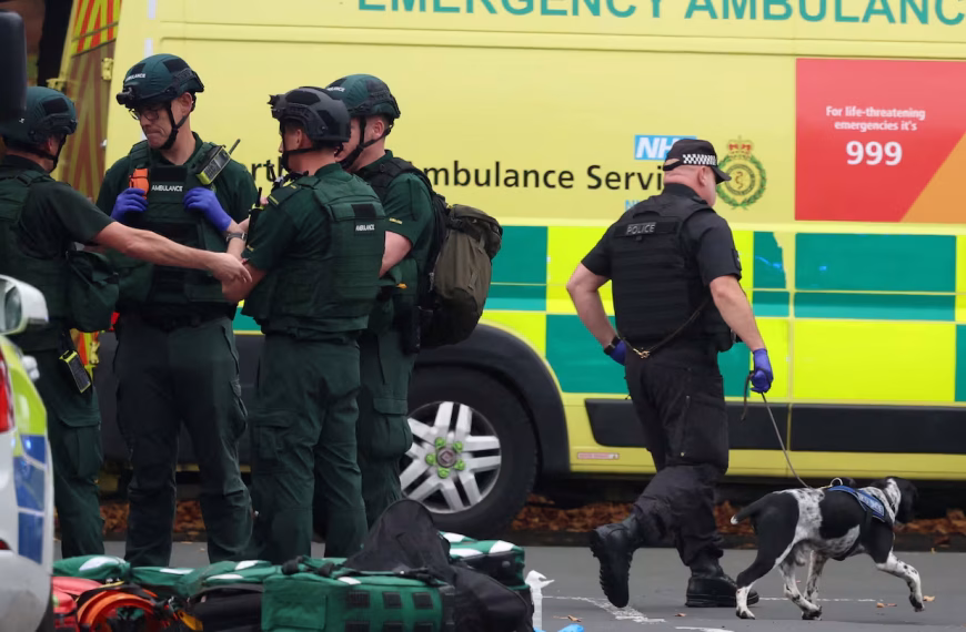 Al menos dos muertos en un atentado frente a una sinagoga de Manchester en pleno Yom Kipur