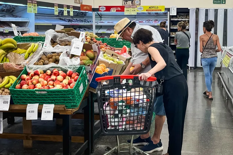 Inflación de octubre: estiman que otra vez habrá aceleración y se acercaría a 2,4%