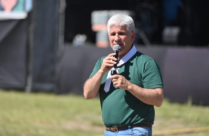 Poggi enviará un proyecto de ley para que Potrerillo tenga comisionado municipal