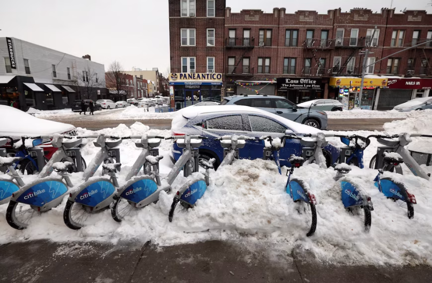 La colosal tormenta invernal ya dejó al menos 30 muertos en Estados Unidos