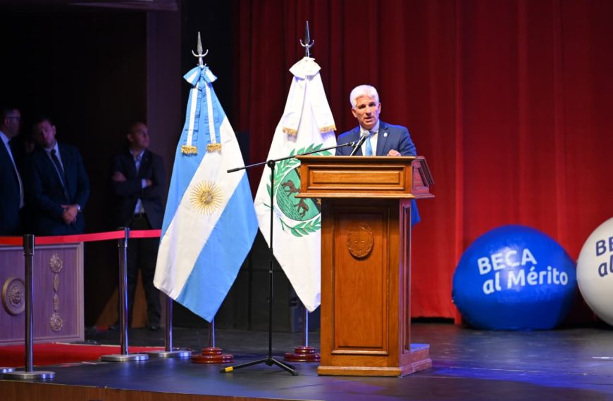 “La educación es el camino que nos va a sacar adelante”