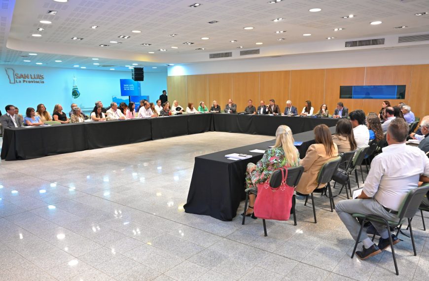 Crearon la Comisión de Recursos Humanos del Poder Ejecutivo Provincial