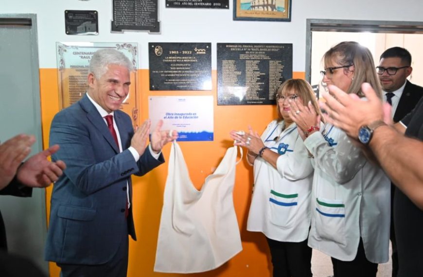 Poggi inauguró la ampliación del nivel Secundario en la escuela ‘Raúl B. Díaz’ de Villa Mercedes