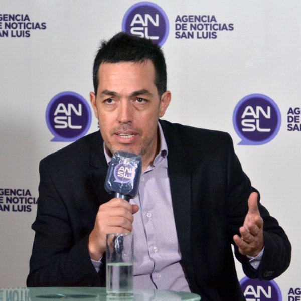 Anastasi cobró 28 millones de pesos por su accidente en moto cuando era ministro