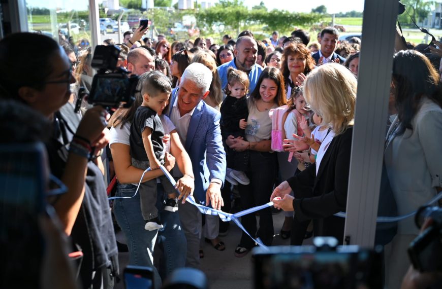 Villa Mercedes: Claudio Poggi inauguró el Centro de Desarrollo Infantil ‘Burbujas Mágicas’