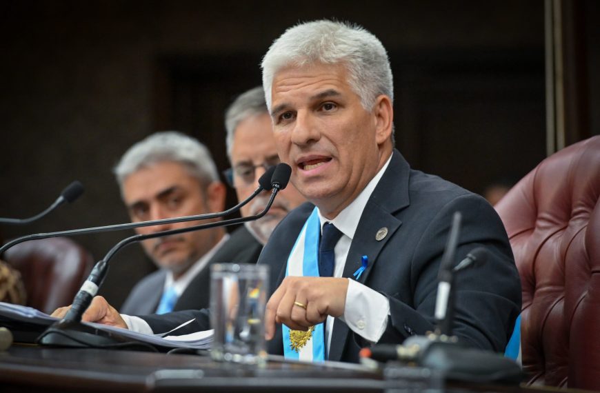 Claudio Poggi brindará este miércoles su mensaje ante la Asamblea Legislativa