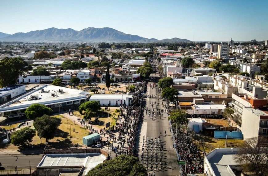 Dieron a conocer el cronograma de la jornada del 25 de mayo