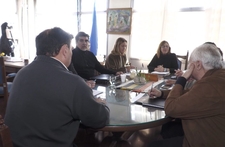 Relaciones Laborales medió en la conciliación que evitó el paro de la UTA