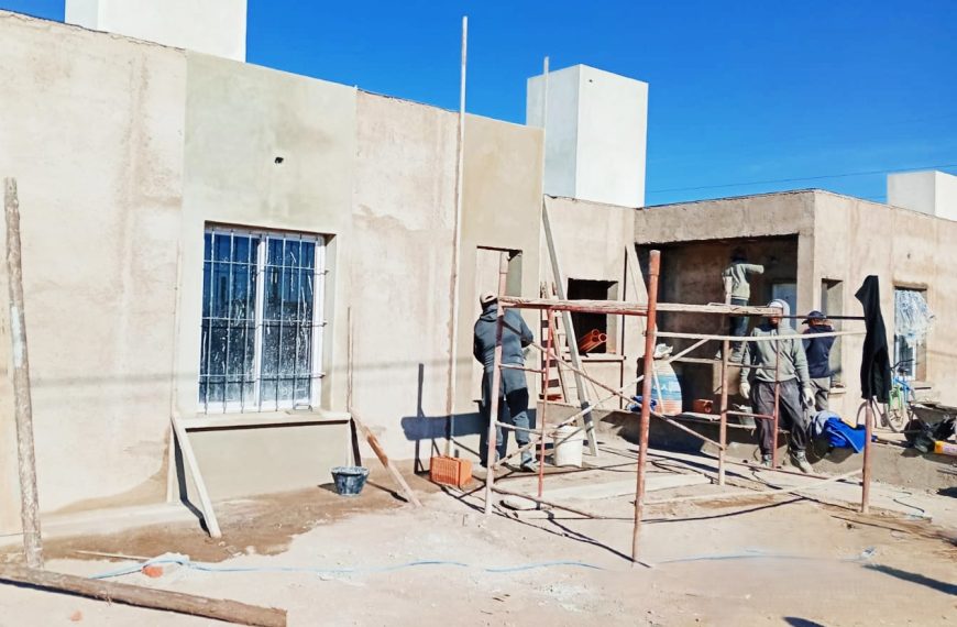 Avanza la construcción de 20 viviendas en Beazley y Fraga