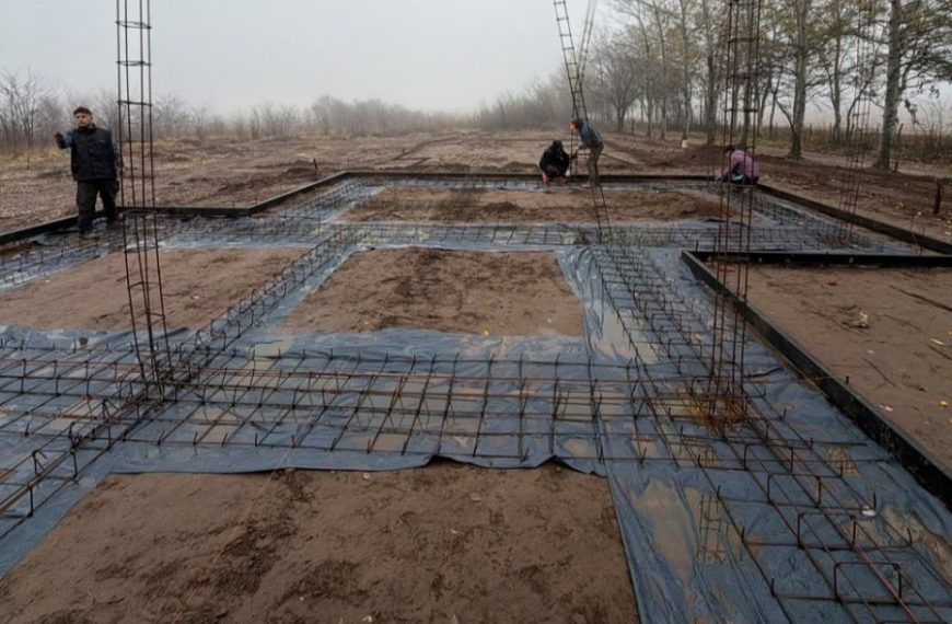 El Gobierno inició la construcción de 25 viviendas en Carpintería, Alto Pelado y Estancia Grande