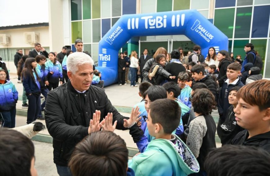 Estudiantes de la ciudad de San Luis recibieron bicicletas TuBi
