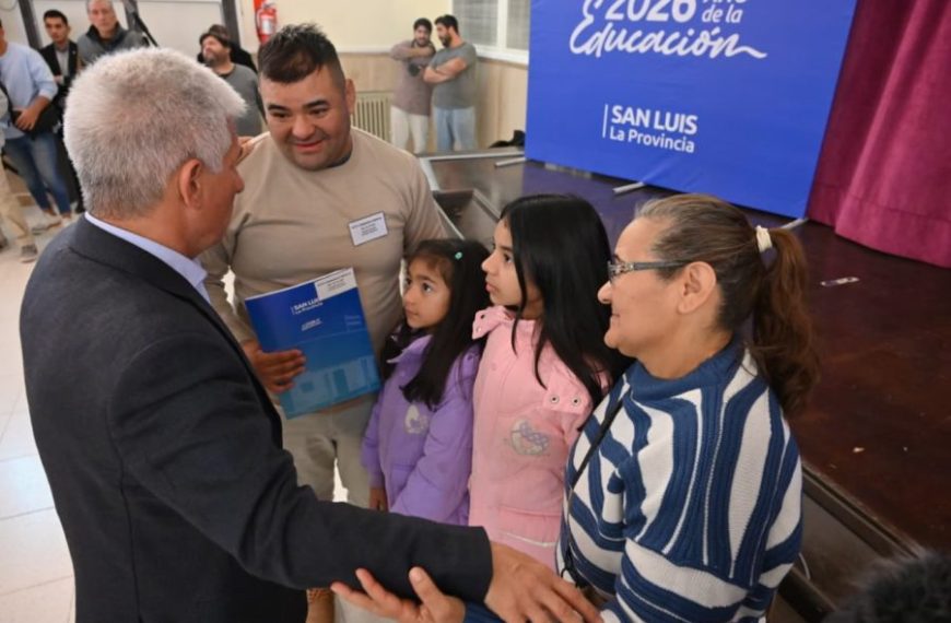 Más familias de Villa Mercedes consolidaron la titularidad de sus hogares
