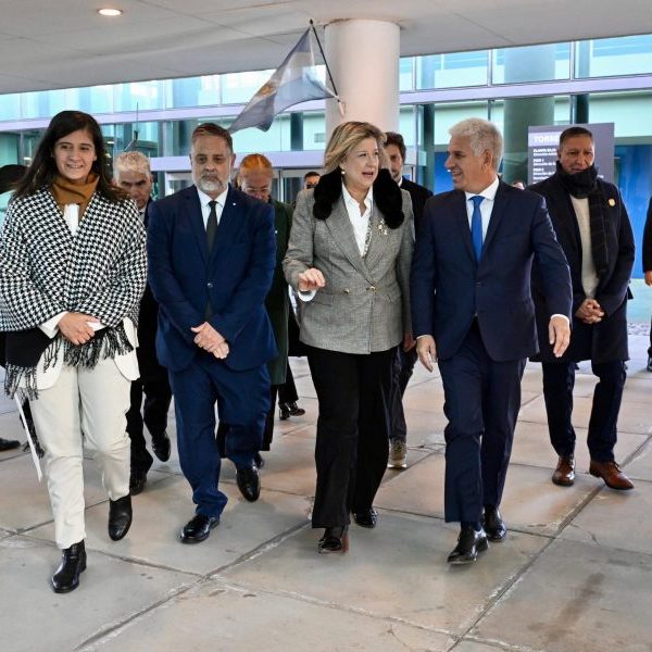 El gobernador Poggi recibió a la ministra de Seguridad de la Nación