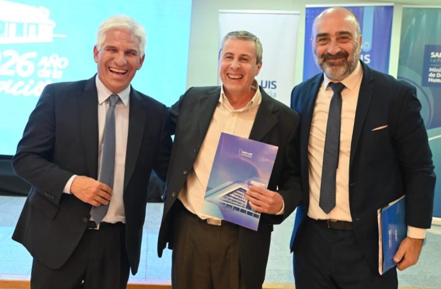 El Gobierno reafirmó su compromiso con el sector privado en una nueva entrega de beneficios