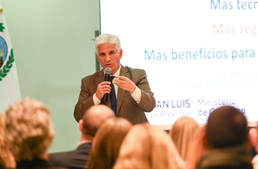 El Gobierno presentó VERPI, un sistema moderno que agiliza los trámites registrales