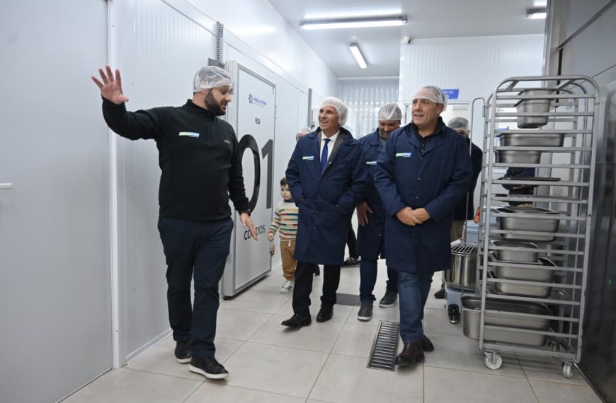 El Gobernador recorrió la empresa gastronómica Pantagruel y destacó su capacidad productiva