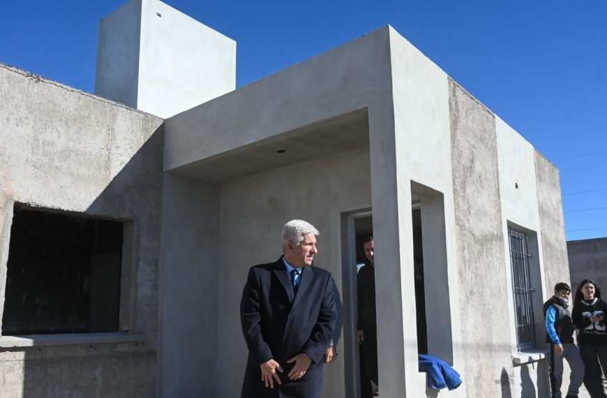 Cuatro familias de Beazley se mudarán a sus casas el 16 de diciembre