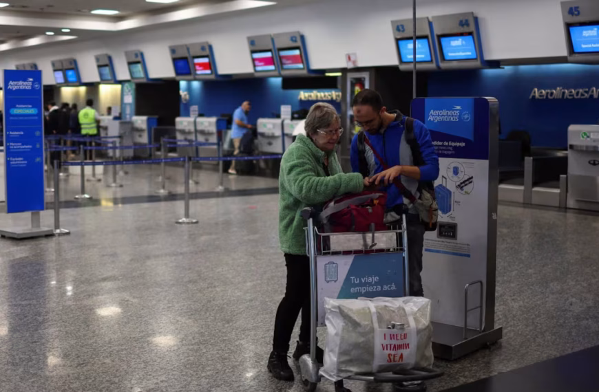 El Gobierno aumentó más de 500% una tasa aeroportuaria y será más caro viajar en avión