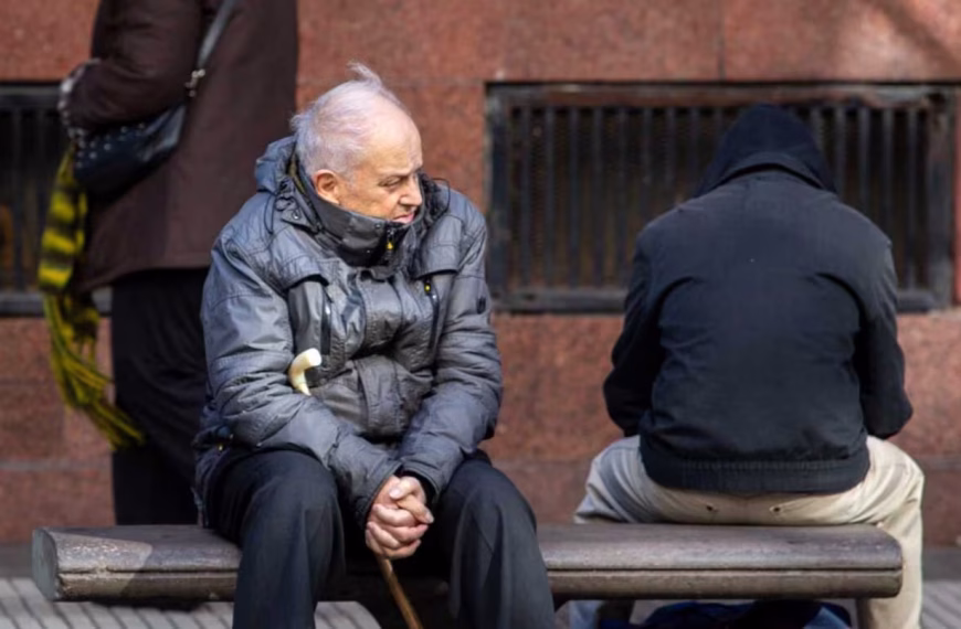 El Gobierno confirmó que pagará en julio un bono de hasta $70.000 para jubilados y pensionados