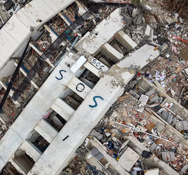 Crece el saldo de la tragedia en Venezuela: hay al menos 2.595 muertos y más de 12.400 heridos