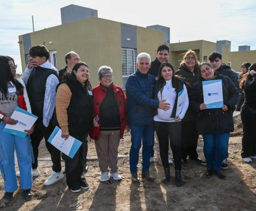 Las viviendas en construcción en La Toma y Saladillo ingresaron en la etapa final de obra 