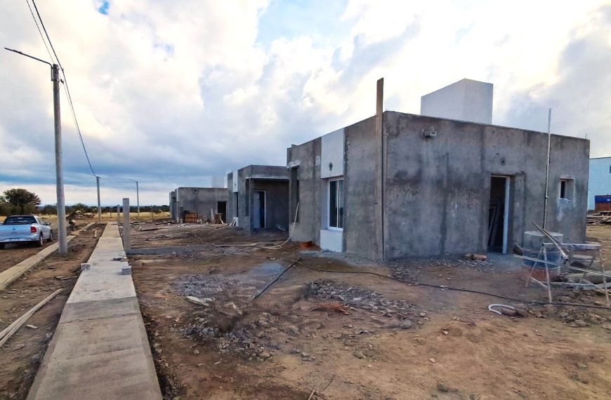 Las viviendas de Villa del Carmen, Villa Larca y Papagayos ingresan en una etapa clave