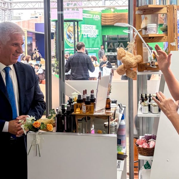 El Gobernador acompañó a los emprendedores sanluiseños en la 138 edición de la Expo Rural