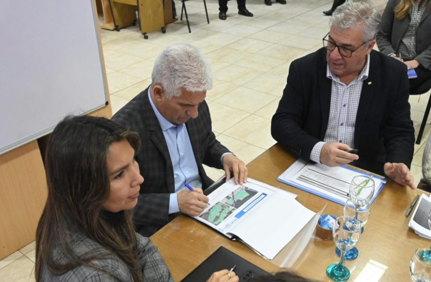 El Gobernador encabezó la reunión de lanzamiento de la tercera edición del Plan ‘Chau Garrafa’