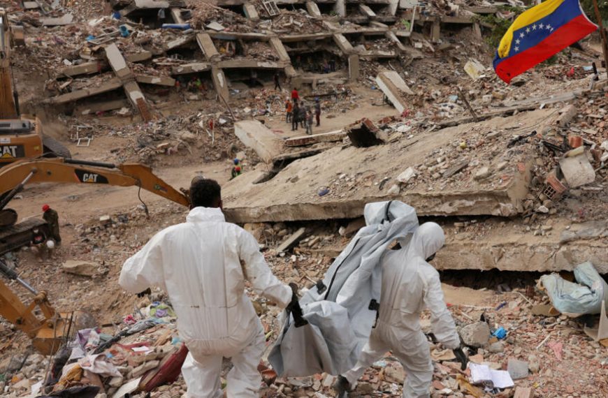 Aumenta a más de 6.000 la cifra de fallecidos por el doble terremoto en Venezuela