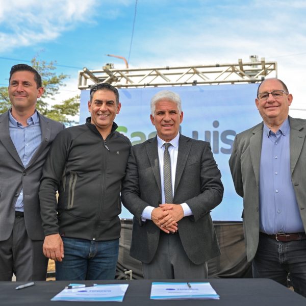 La Municipalidad de San Luis firmó un convenio para construir 100 viviendas