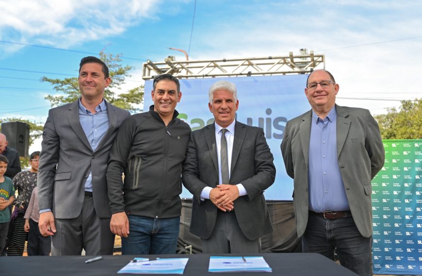 La Municipalidad de San Luis firmó un convenio para construir 100 viviendas