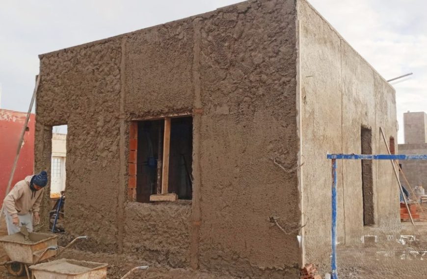 La Provincia impulsa nuevas etapas en la construcción de viviendas en Pueyrredón