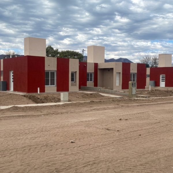 Las viviendas de La Punta avanzan con nuevos trabajos de terminación