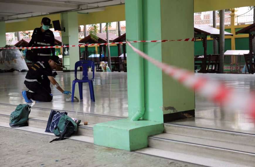Masacre escolar en Tailandia: un estudiante mató al menos a 6 personas, dejó 15 heridos y se suicidó