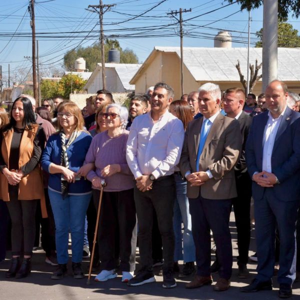 El intendente Hissa inauguró dos obras clave en el barrio Coronel Pringles