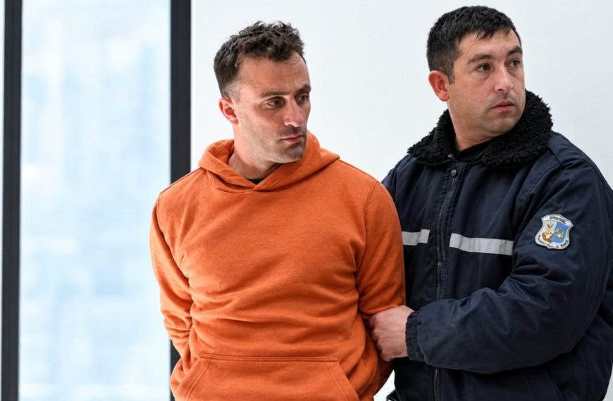 Dos meses de cárcel para el empresario acusado de participar en el robo al Molino Fénix