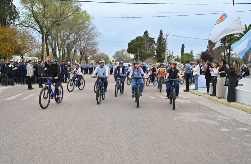 Entregaron 45 bicicletas del Plan TuBi a alumnos de Buena Esperanza