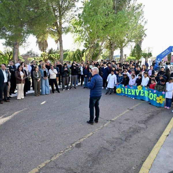 Poggi inauguró la renovación completa del CAPS de Talita