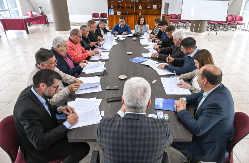 Invertirán más de $1.500 millones en obras públicas municipales 