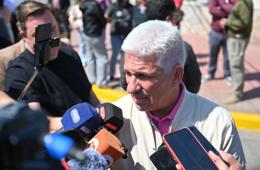 “La ley de Desendeudamiento Familiar es una respuesta legal a la preocupación de mucha gente”