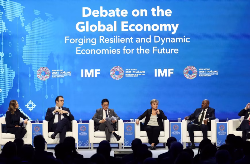 La jefa del FMI dijo que confía en que la Argentina pagará su deuda con el organismo antes de 2034